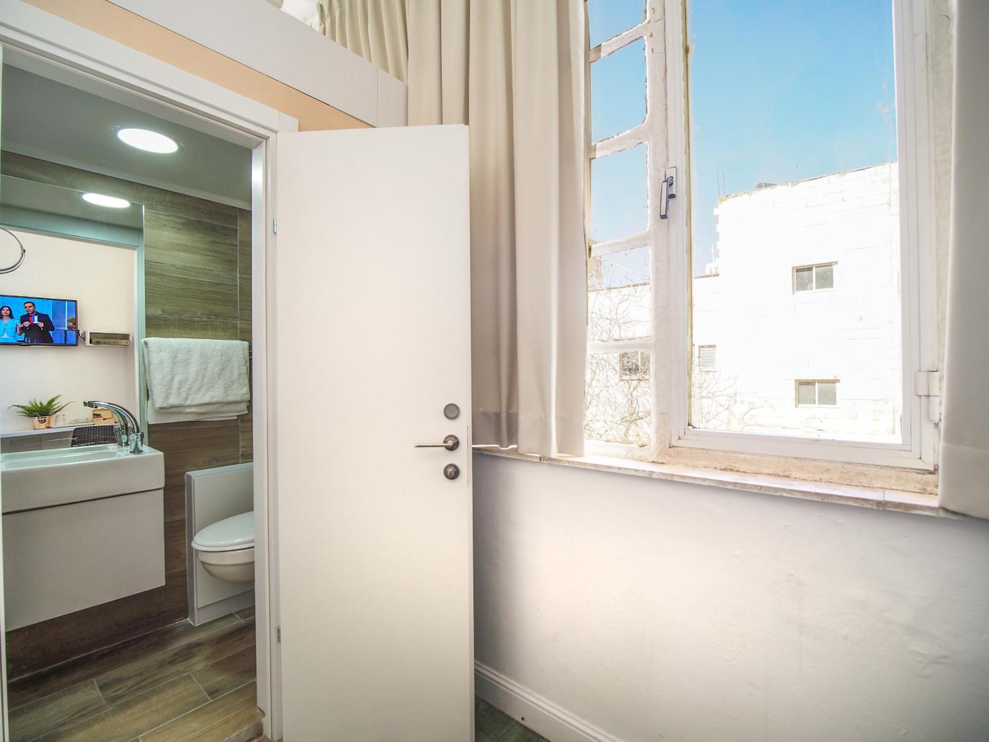 Paamonim Studios (Adults Only) Єрусалим Номер фото